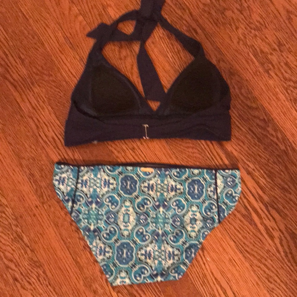 blue pattern bikini set - Picture 2 of 7